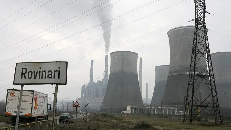 Accident de muncă la Termocentrala Rovinari: electrician rănit grav, după o cădere de la 4 metri