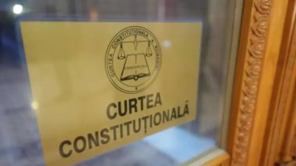 Tabăra Bolojan pregătește un atac-surpriză la adresa lui Nicușor Dan, prin intermediul CCR - SURSE
