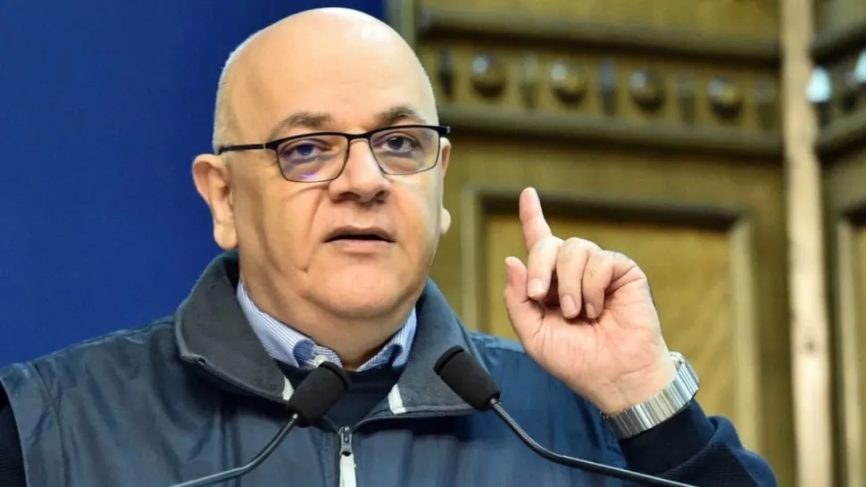 Sechestru pe averea lui Raed Arafat. Procurorii îi verifică bunurile și conturile în dosarul elicopterului SMURD cumpărat din Marea Britanie