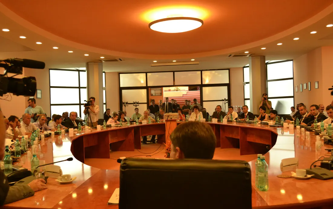 Proiectele IMPORTANTE ale municipiului Brașov, dezbătute ASTĂZI. Vezi AICI ordinea de zi
