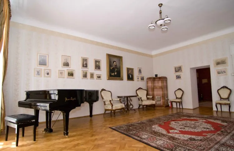 Vacanță interactivă, astăzi și mâine, la Muzeul Casa Mureșenilor
