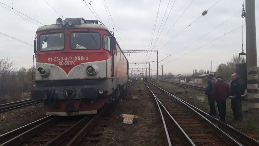 Mai multe trenuri au fost OPRITE în stații, în județul Brașov