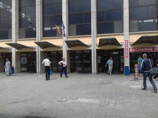 Acțiunea "Vrem o gară ca afară" a ajuns și în mediul online