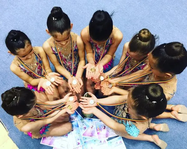 Debut perfect de sezon pentru micile gimnaste de la ACS Transilvania Brașov