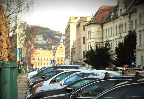 Accesul brașovenilor pentru eliberarea certificatelor de naștere și deces nu este condiționat de existența certificatului verde