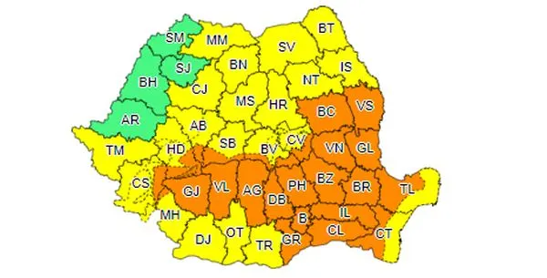 Două AVERTIZĂRI meteo de ploi torențiale, în județul Brașov!