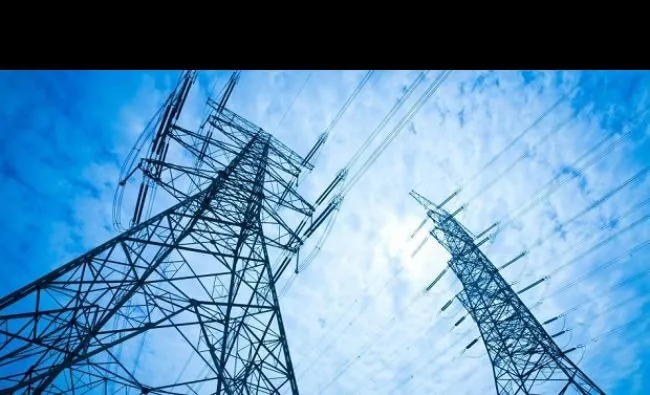 Când încep lucrările la rețeaua electrică din Piața Sfatului?
