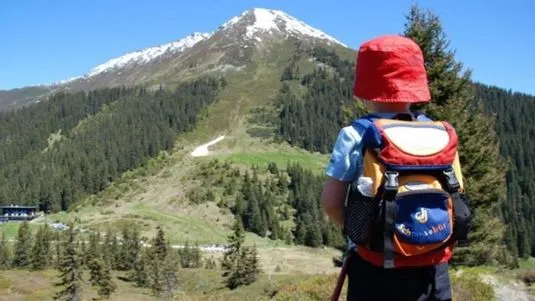 Reguli esențiale de respectat pentru o vacanță, în siguranță, a copiilor