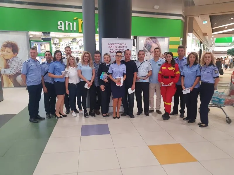 Aproximativ 5.000 de copii au dispărut în ultimul an, în România! Autoritățile se pozează în campanii... (FOTO)