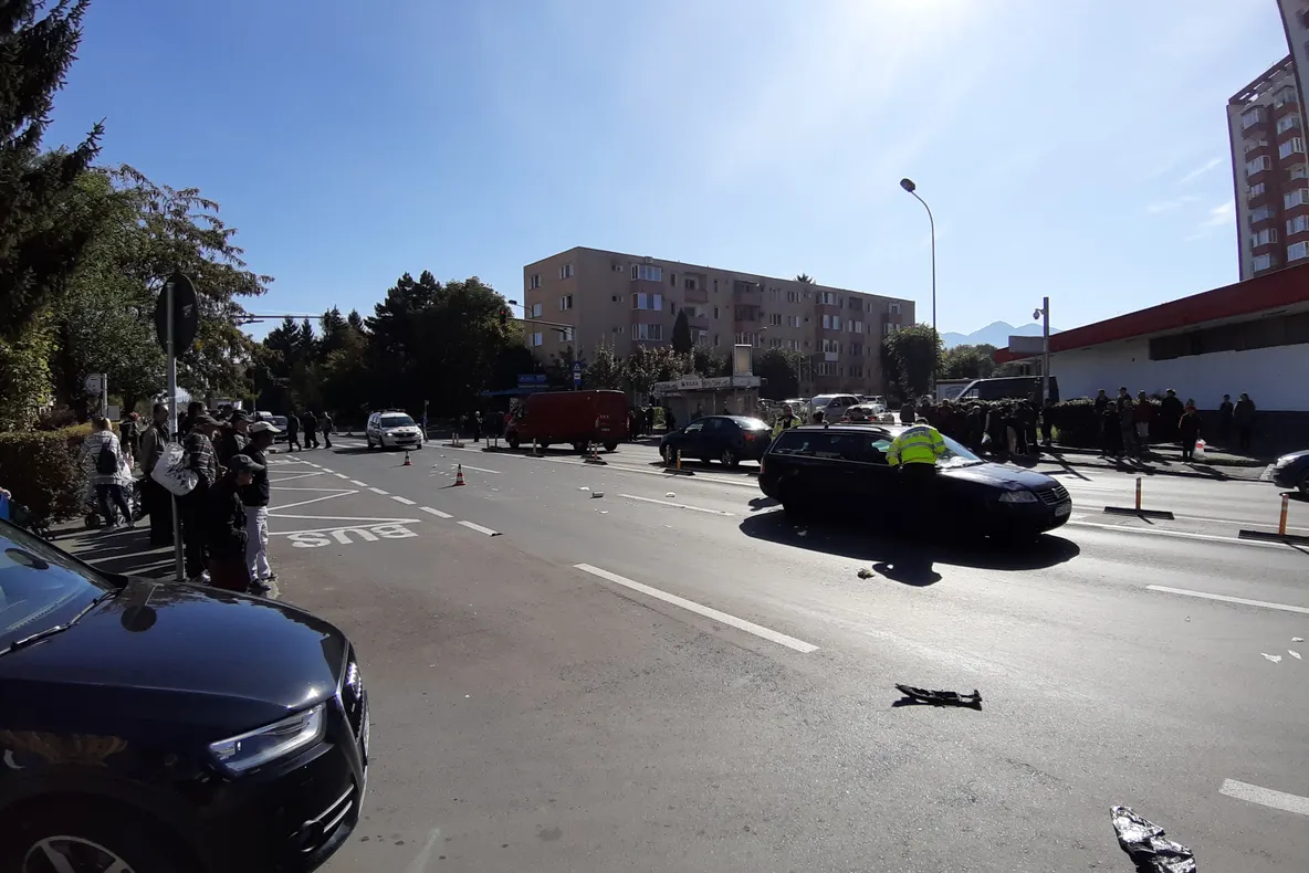 FOTO Grav accident rutier, la Braşov