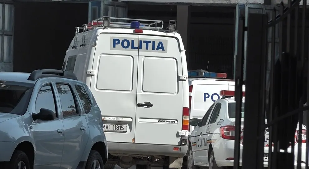 4 poliţişti din Braşov infectaţi cu coronavirus!