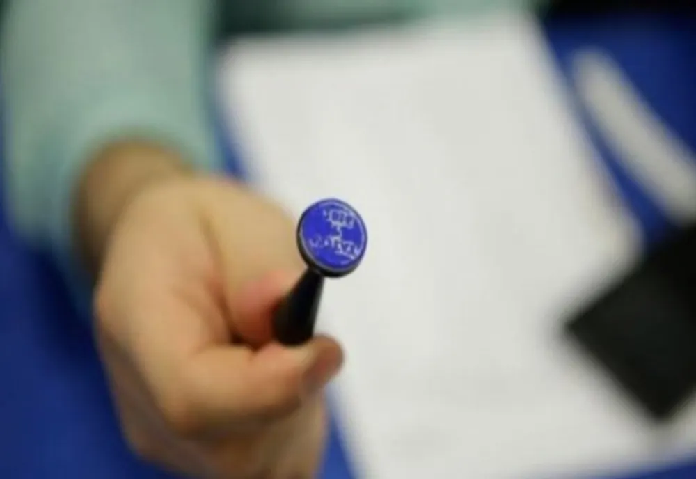 Decizie finală! Primarii vor fi aleşi în două tururi!