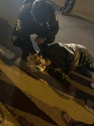 VIDEO+FOTO Jandarmii i-au salvat viața unui bătrân