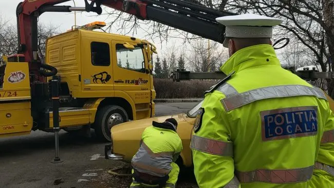 FOTO+VIDEO V-ați abandonat mașina pe domeniul public? Rămâneți fără ea!