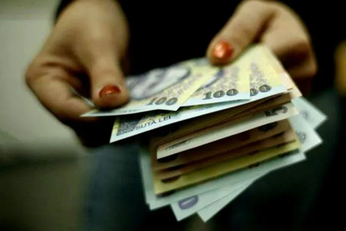Este oficial! Salarii ÎNGHEȚATE într-o instituție publică