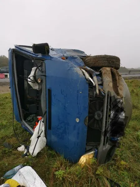 Mașină răsturnată, pe DN1