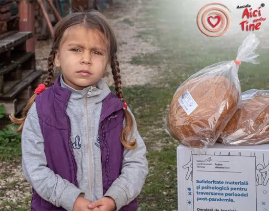 FOTO Alimente și haine pentru persoanele defavorizate din județ!