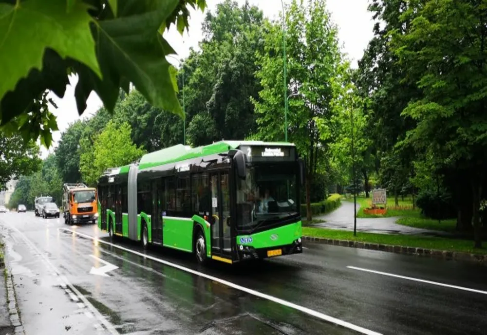 VIDEO 25 de troleibuze noi pentru transportul în comun din Brașov