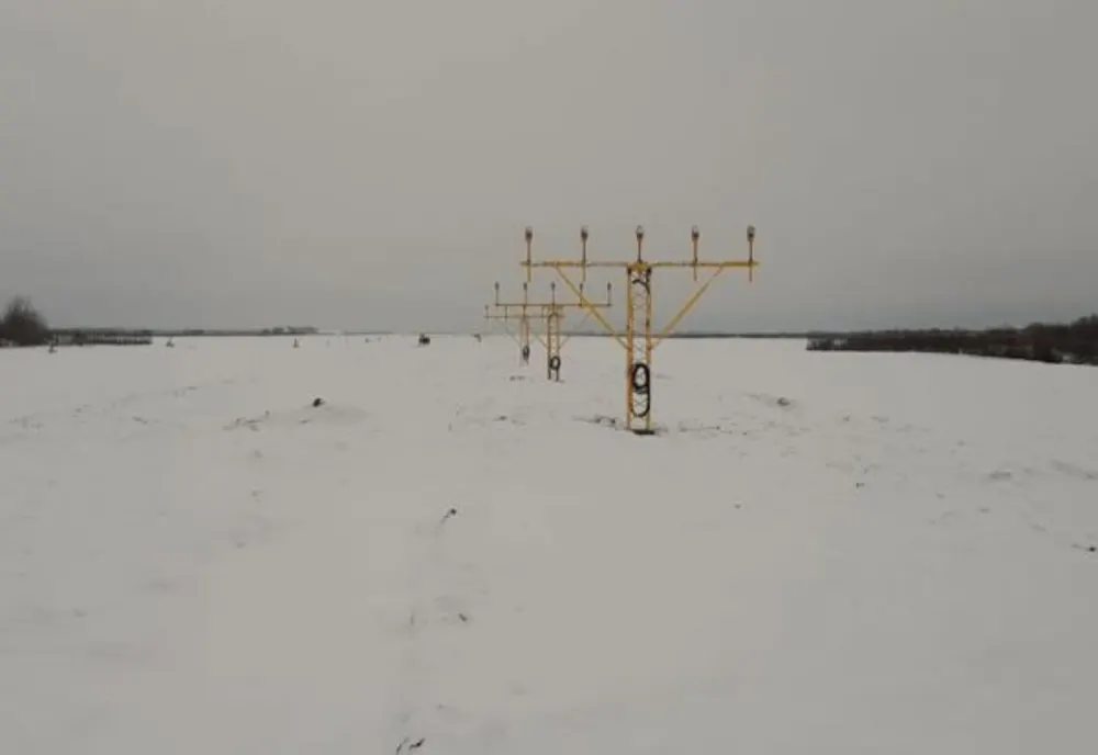 Primul sistem de balizaj cu lămpi LED din România, la Aeroportul Brașov