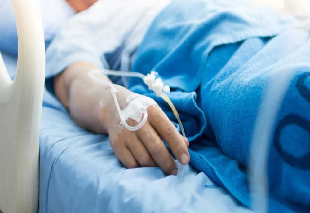 4 persoane infectate cu SARS-COV-2 au murit, de ieri până astăzi, la Brașov
