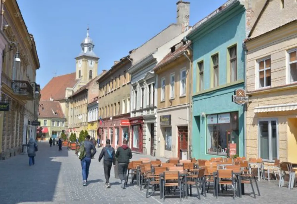 VIDEO Primăria Brașov reabilitează clădirile de patrimoniu din Centrul Istoric 