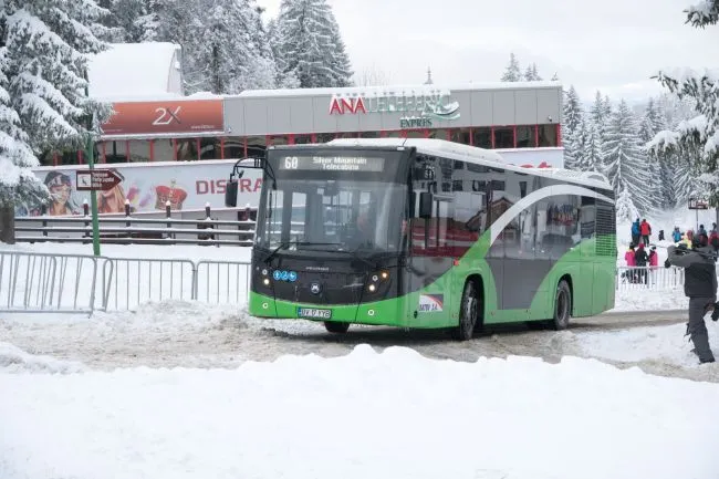 Autobuzele spre Poiana Brașov NU vor circula, câteva ore, vineri și sâmbătă