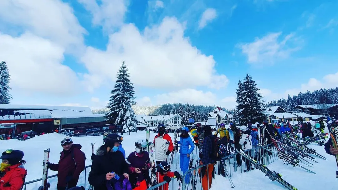 Weekend perfect, dar aglomerat, în Poiana Brașov!