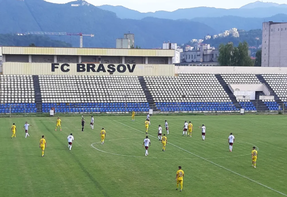 Rapidul provoacă prima înfrângere din istorie echipei ACS FC Braşov Steagul Renaşte