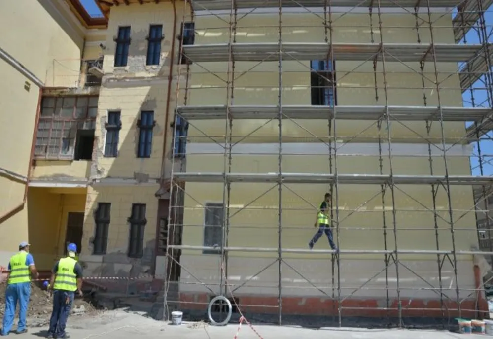 Primăria Brașov, nevoită să aloce 10 milioane de lei pentru a salva societatea RIAL de la faliment