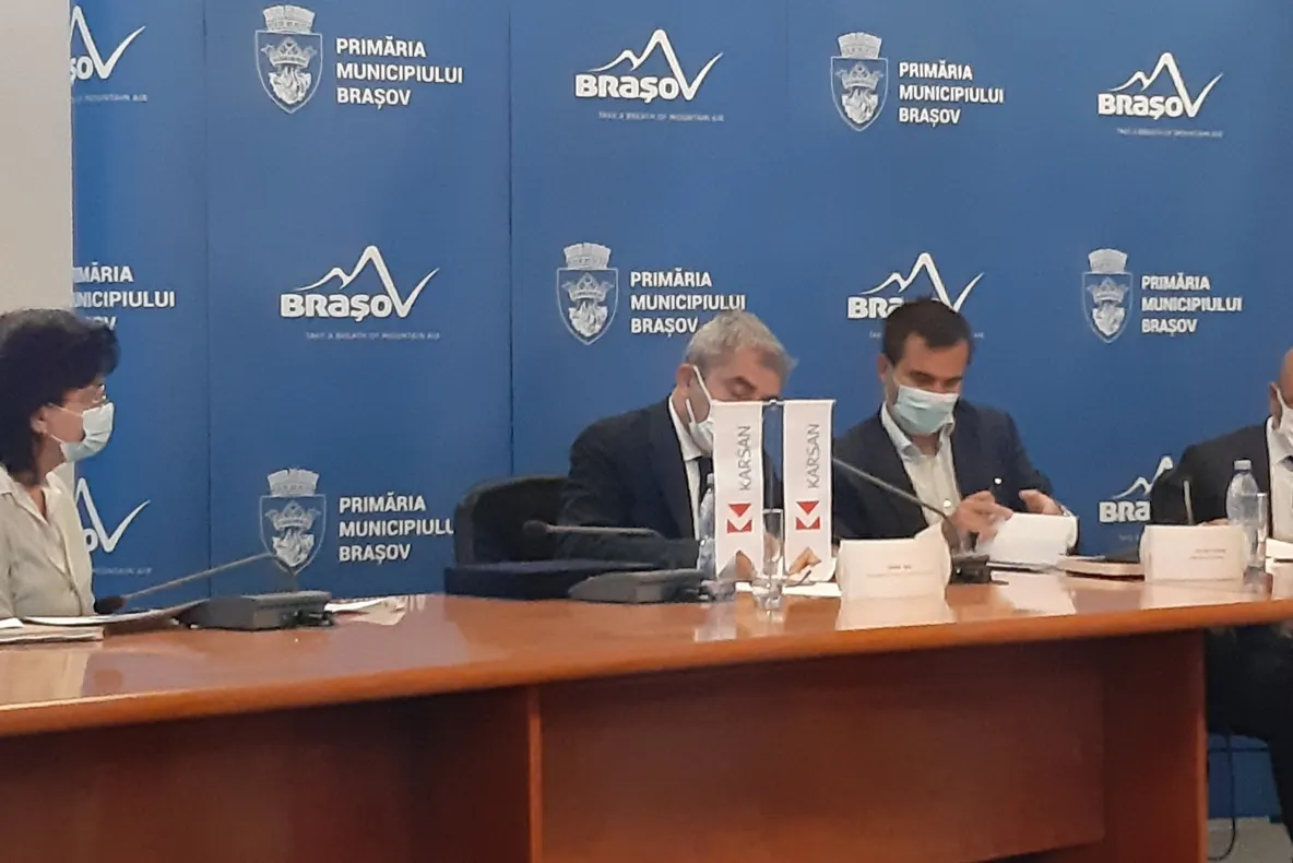 VIDEO Braşovul primeşte încă 12 autobuze electrice de la turci!