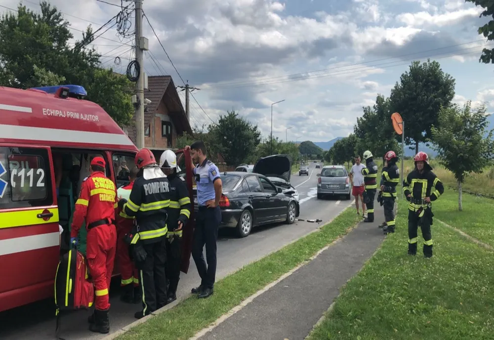 Accident pe DN73! Unul dintre șoferi, fără permis, a fugit de la locul faptei