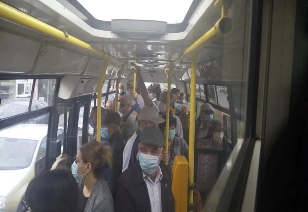RATBV creşte capacitatea de transport pe un traseu!