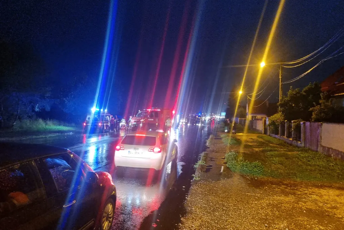 FOTO + VIDEO Accident cu 4 victime, în municipiul Braşov!