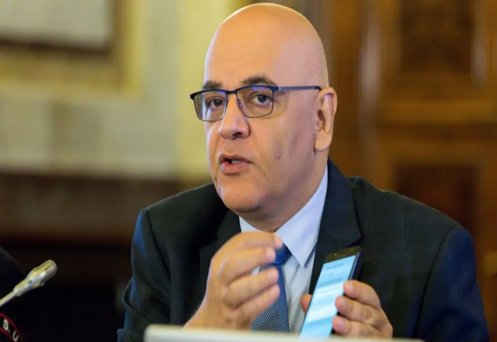 Raed Arafat: „Vaccinare obligatorie sau testare săptămânală. Una din acestea două trebuie să fie”