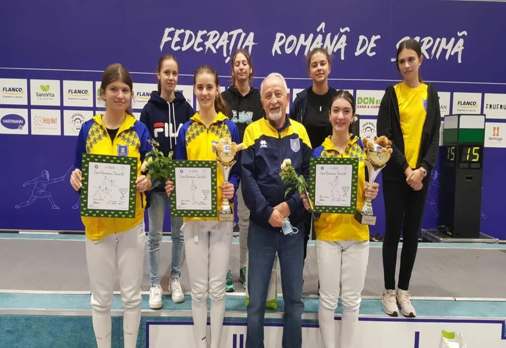 Floretista Coronei, Enya Male, antrenată de Matei Piukovici, a câștigat Cupa României la floretă U15!