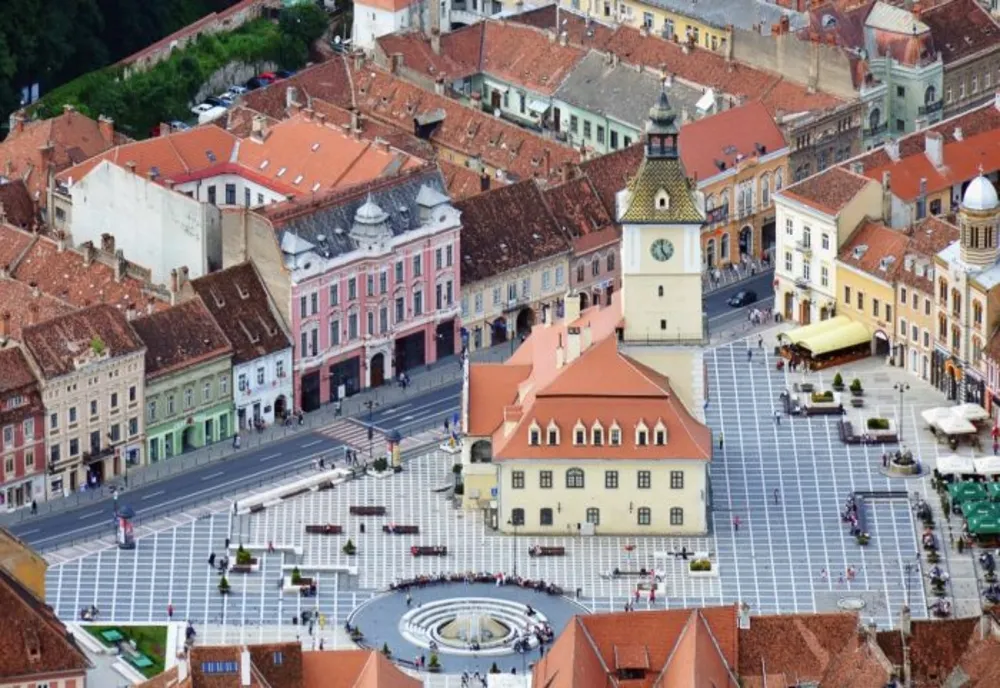 Piața Sfatului din Brașov ar putea fi reamenajată!