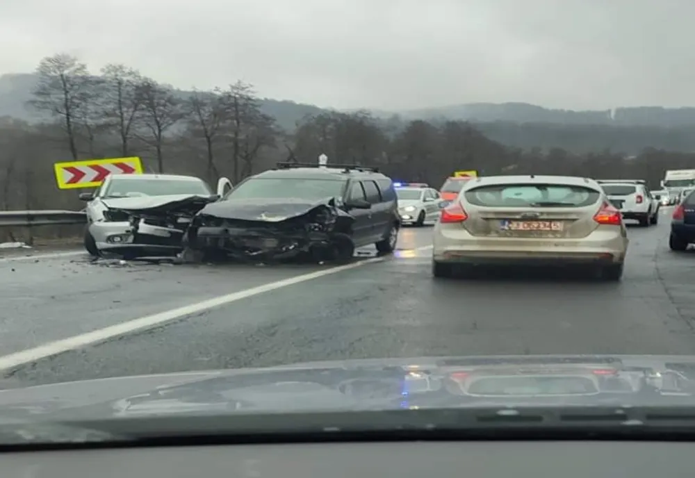 Accident rutier cu două victime, pe DN1! Trafic îngreunat!