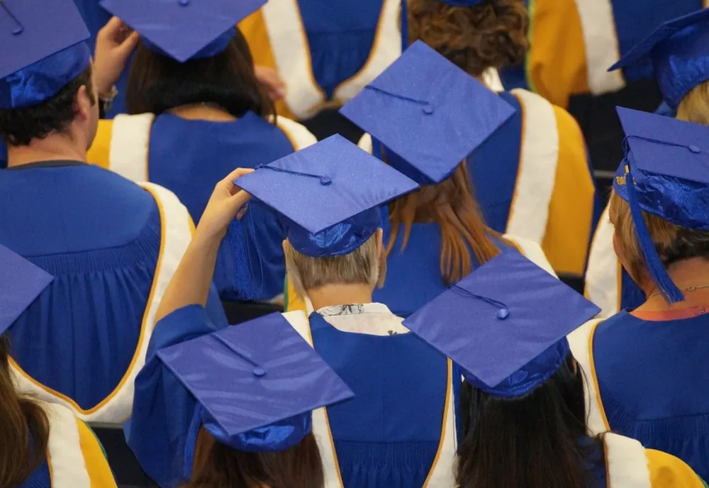 Universitatea Transilvania din Brașov, prima din țară care a început cursurile cu prezență fizică