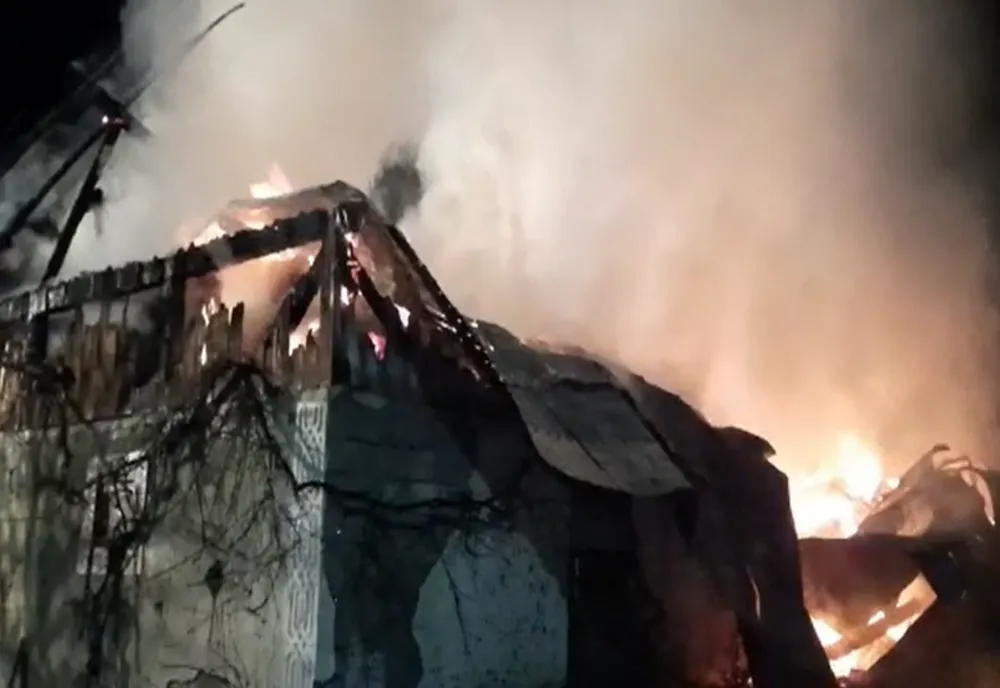 Incendiu de proporții la Perşani!