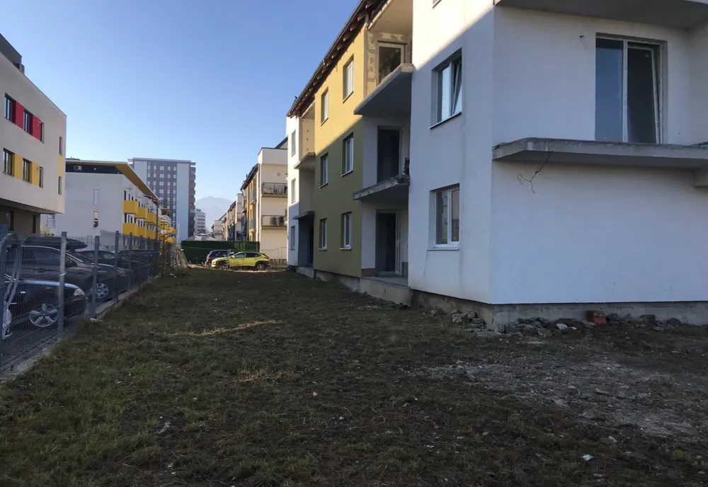 VIDEO Zeci de familii din Brașov trăiesc un adevărat coșmar! Tun imobiliar de două milioane de euro?