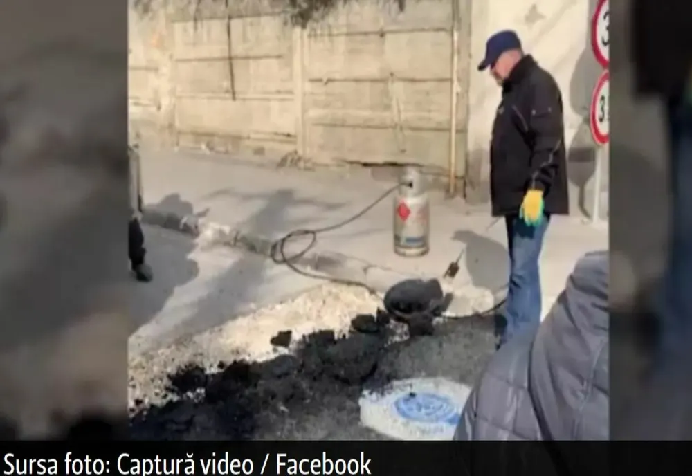 VIDEO Imagini revoltătoare în Brașov. Asfaltare cu arzătorul pentru pârlit porci