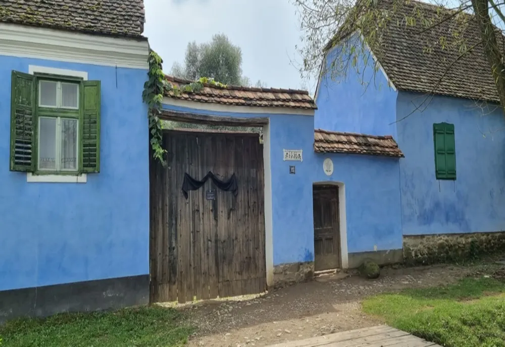 Localnicii din Viscri, alături de cel care le-a făcut satul celebru!