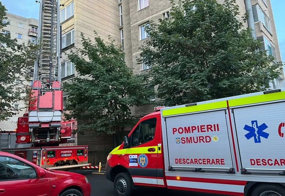 VIDEO Intervenție de urgență e medicilor şi polițiştilor, în municipiul Braşov