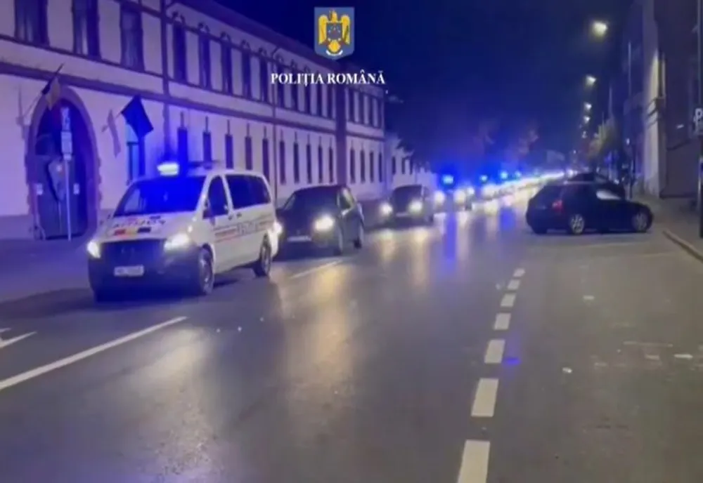 VIDEO Percheziții la cămătarii din Brașov și Făgăraș! Au fost ridicate 3 mașini și peste 50.000 de lei!
