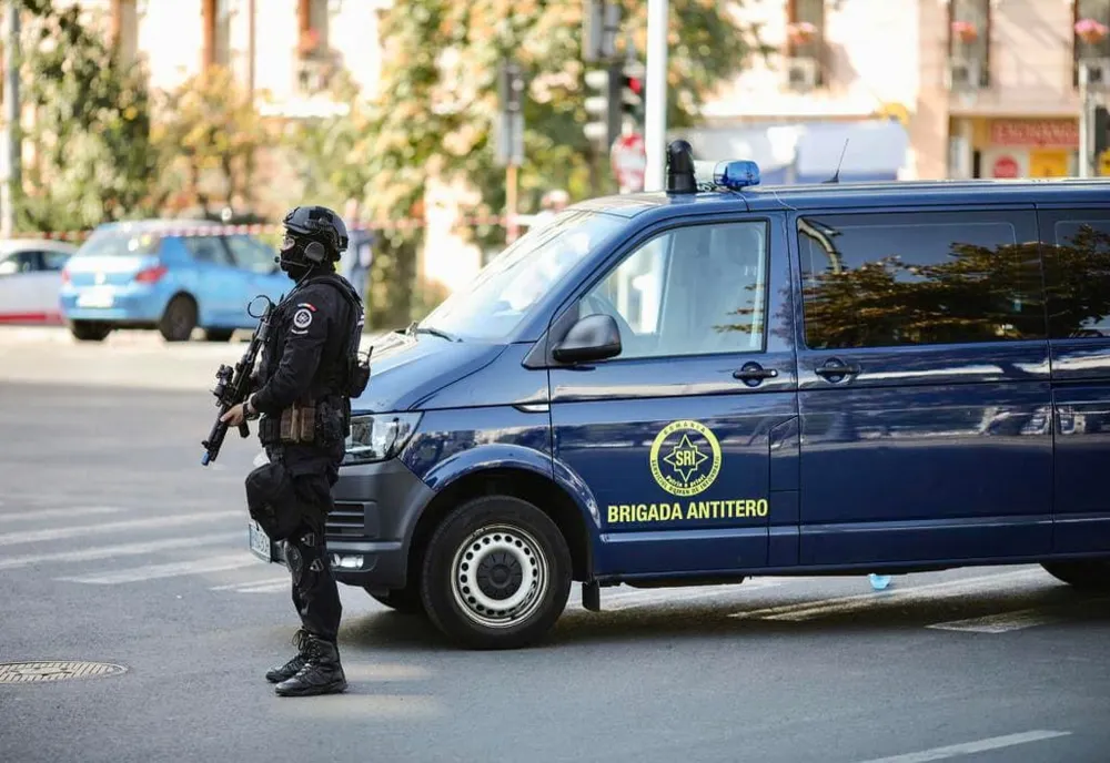 SRI, EXERCIȚIU antiterorist în mai multe zone din Capitală și județele Giurgiu și Brașov. Scenariul: Atac cu arme de foc