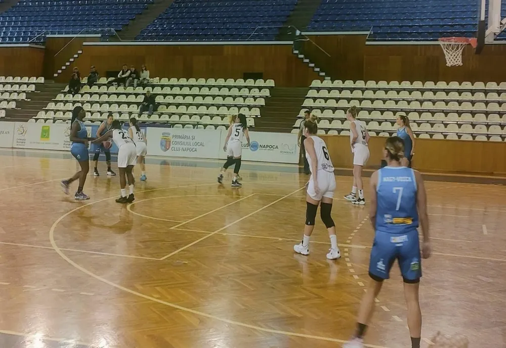 Baschet feminin: Olimpia CSU Brașov, victorie la Cluj
