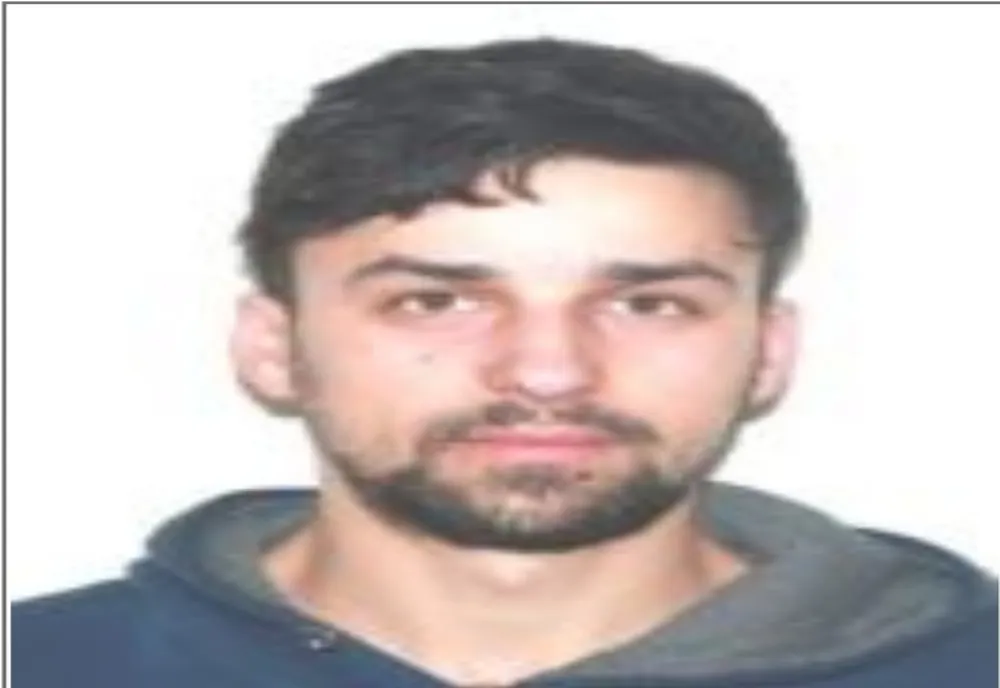O mamă îşi caută disperată fiul
