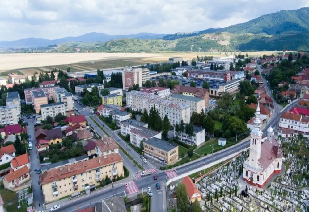Mai multe blocuri vor fi reabilitate cu fonduri europene, la Săcele