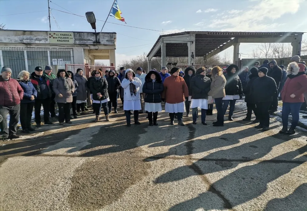 Protest spontan la Fabrica de Pulberi din Făgăraș
