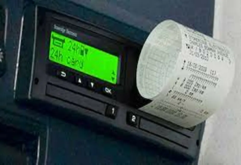  Amendă substanțială pentru un șofer din Brașov surprins circulând fără card tahograf